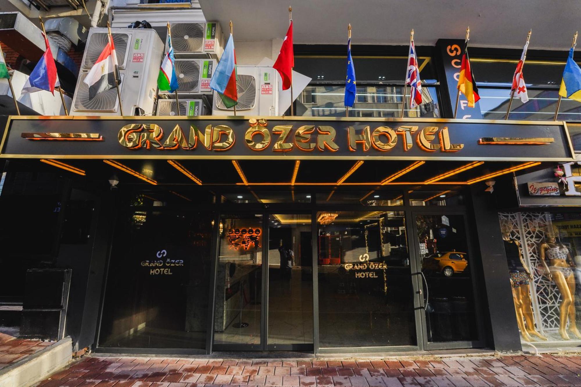 Grand Oezer Hotel Istambul Exterior foto